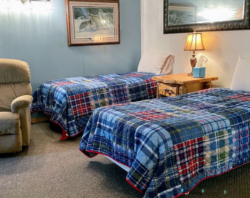 Adventure Motel - From Web Listing (newer photo)